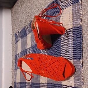 #5 Talbots Red Microsuede Tie Heels Size 9